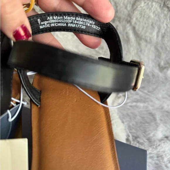 Universal Thread Ladies Heels/Wedges - Picture 10 of 11